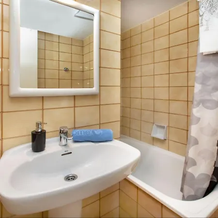 Cosy Lloret By Interhome Lloret de Mar